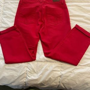 new with tags sits below waist, slim fii